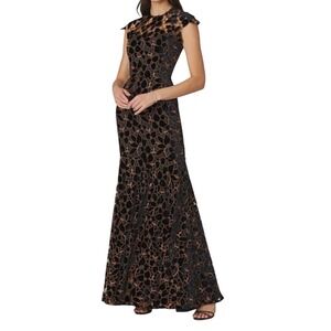 SHOSHANNA Women's Carlotta Floral Velvet Lace Gown, Black Tie Metallic Sheen, 10
